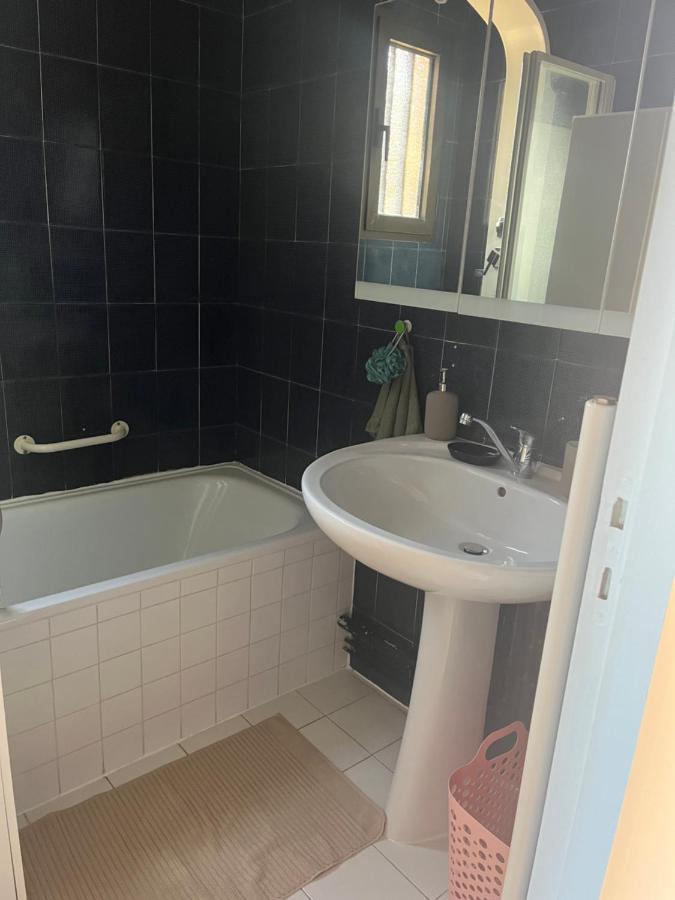 Appartement Carry Eksteriør bilde